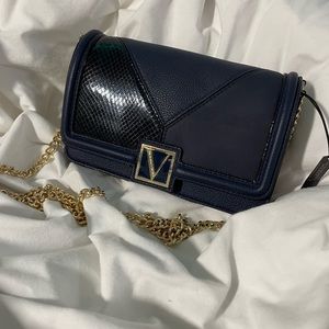 Victoria secret crossbody bag